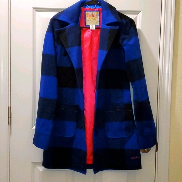 Jacket - Picture 1 of 8